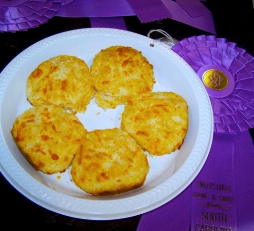 sc fair  CHEESE BISCUITS 